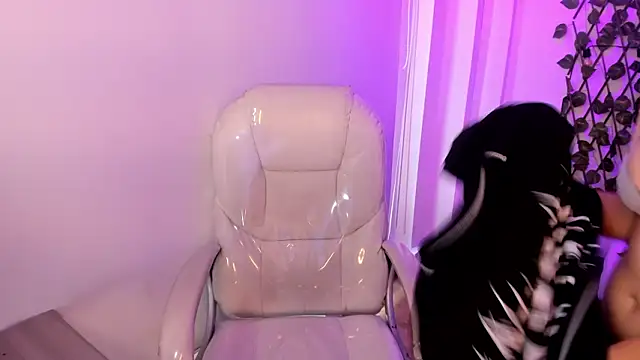 Snapshot of Nathaly_ds chatting on 02-10-26, 07:18 Nathaly ds online show from 02-10-26, 07:18