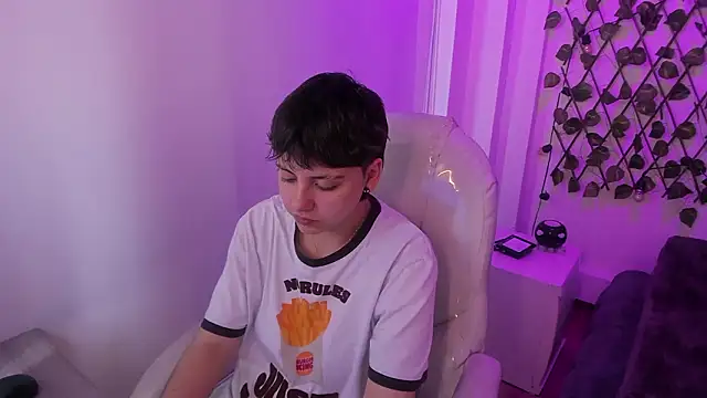 Snapshot of Nathaly_ds chatting on 02-28-26, 05:36 Nathaly ds online show from 02-28-26, 05:36