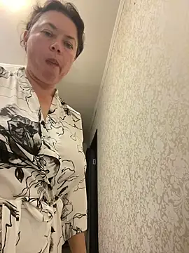 Kiravix online show from 10-05-25, 04:49