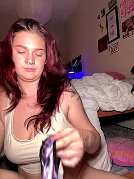 Snapshot of zarialove chatting on 10-15-25, 03:06 zarialove online show from 10-15-25, 03:06