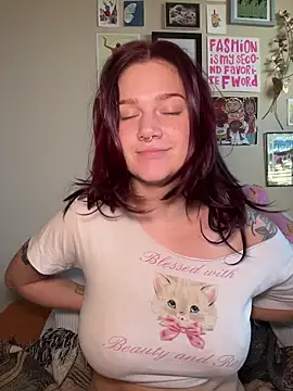 Snapshot of zarialove chatting on 11-11-25, 09:59 zarialove online show from 11-11-25, 09:59