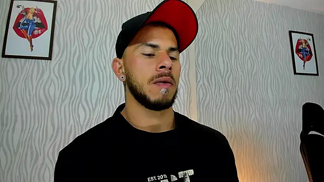 dylan jacobx online show from 10-31-25, 03:07