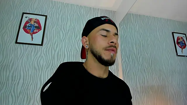 dylan jacobx online show from 11-08-25, 03:07