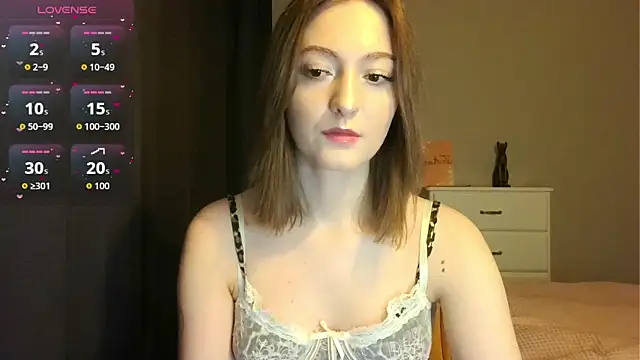 white liillyy online show from 03-18-26, 10:13