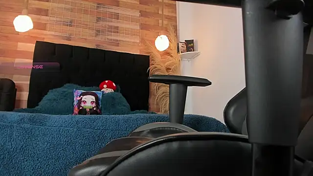 Emily brown04 online show from 10-03-25, 10:23