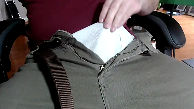 Snapshot of whitewagonsuck chatting on 02-21-26, 07:15 whitewagonsuck online show from 02-21-26, 07:15