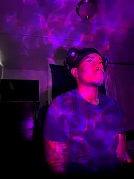 tyrek5051 online show from 10-18-25, 06:19