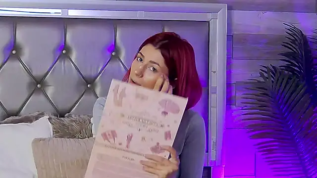 Snapshot of LunaHart chatting on 03-07-26, 06:32 LunaHart online show from 03-07-26, 06:32