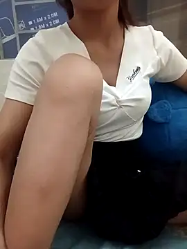 tdtd98 online show from 04-27-26, 03:32