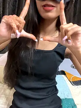 Snapshot of Desire_Zoya chatting on 09-18-25, 07:38 Desire Zoya online show from 09-18-25, 07:38