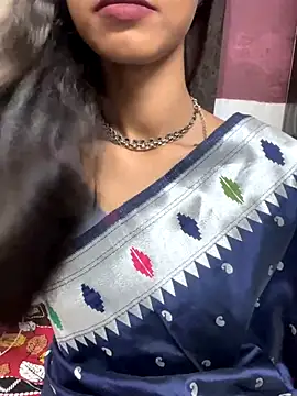 Snapshot of Desire_Zoya chatting on 10-07-25, 04:37 Desire Zoya online show from 10-07-25, 04:37