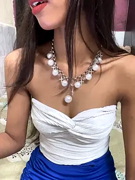 Snapshot of Desire_Zoya chatting on 10-12-25, 05:01 Desire Zoya online show from 10-12-25, 05:01