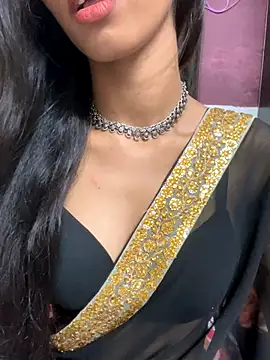 Snapshot of Desire_Zoya chatting on 10-26-25, 03:29 Desire Zoya online show from 10-26-25, 03:29