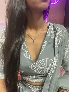 Snapshot of Desire_Zoya chatting on 11-15-25, 05:09 Desire Zoya online show from 11-15-25, 05:09