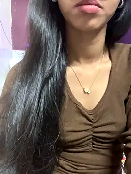Snapshot of Desire_Zoya chatting on 11-18-25, 06:23 Desire Zoya online show from 11-18-25, 06:23