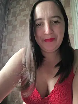 Snapshot of EvelinCutex chatting on 11-09-25, 10:24 EvelinCutex online show from 11-09-25, 10:24