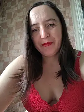 Snapshot of EvelinCutex chatting on 11-26-25, 06:36 EvelinCutex online show from 11-26-25, 06:36