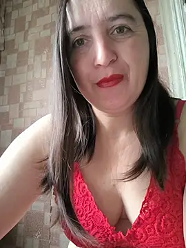 Snapshot of EvelinCutex chatting on 11-28-25, 06:27 EvelinCutex online show from 11-28-25, 06:27