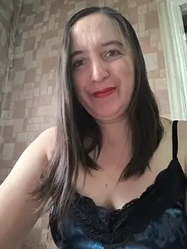 Snapshot of EvelinCutex chatting on 12-04-25, 06:55 EvelinCutex online show from 12-04-25, 06:55