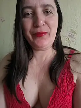 Snapshot of EvelinCutex chatting on 03-02-26, 07:15 EvelinCutex online show from 03-02-26, 07:15