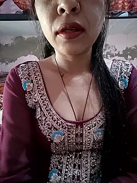 Paakhi-Singh online show from 12-20-25, 06:42