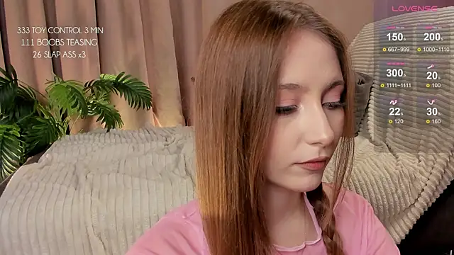 Snapshot of wetpussydaily chatting on 09-13-25, 04:18 wetpussydaily online show from 09-13-25, 04:18