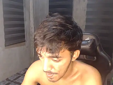 RowyCam online show from 02-02-26, 08:46