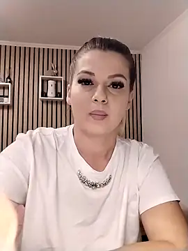 Mayaaaaaa  online show from 11-01-25, 01:40