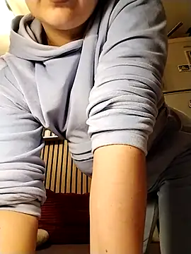 Mayaaaaaa  online show from 03-10-26, 07:35