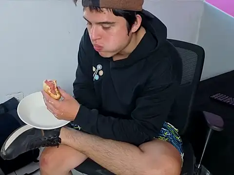 invincible200 online show from 11-07-25, 01:55