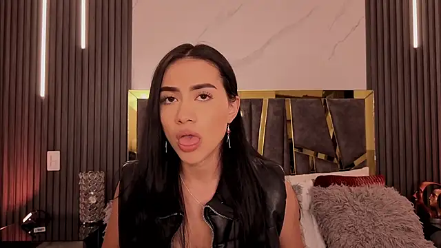 ScarletTorres online show from 07-01-26, 07:02