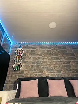 Snapshot of Melissa_coll chatting on 02-10-26, 04:27 Melissa coll online show from 02-10-26, 04:27