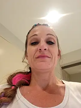 Snapshot of SexySunnyBlazen chatting on 12-03-25, 10:24 SexySunnyBlazen online show from 12-03-25, 10:24