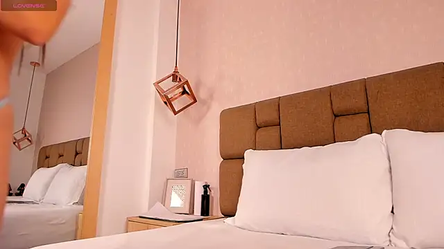 Snapshot of Saday_ chatting on 01-13-26, 07:52 Saday online show from 01-13-26, 07:52