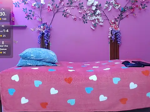 skinnybarbie022 online show from 06-15-26, 01:08