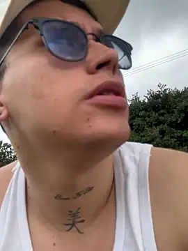 Snapshot of Kurtxxx22 chatting on 02-05-26, 07:07 Kurtxxx22 online show from 02-05-26, 07:07