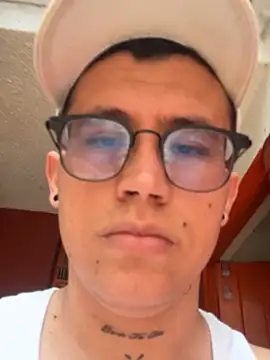 Snapshot of Kurtxxx22 chatting on 02-08-26, 07:28 Kurtxxx22 online show from 02-08-26, 07:28