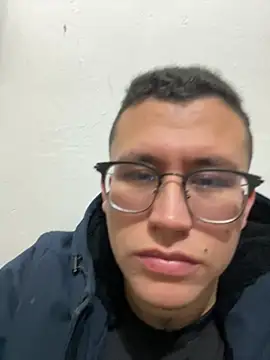 Snapshot of Kurtxxx22 chatting on 02-20-26, 06:26 Kurtxxx22 online show from 02-20-26, 06:26