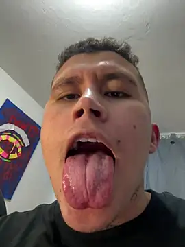 Kurtxxx22 online show from 06-05-26, 06:52