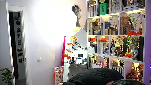 Snapshot of Sova173 chatting on 11-04-25, 01:43 Sova173 online show from 11-04-25, 01:43