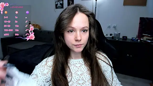 cute little ass online show from 04-27-26, 11:08