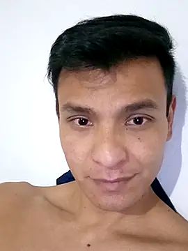 Snapshot of Valois2025 chatting on 03-31-26, 07:53 Valois2025 online show from 03-31-26, 07:53