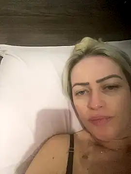 Snapshot of Alerquinasc chatting on 11-30-25, 12:36 Alerquinasc online show from 11-30-25, 12:36