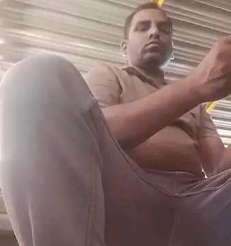 Snapshot of ramesh65 chatting on 02-15-26, 08:02 ramesh65 online show from 02-15-26, 08:02