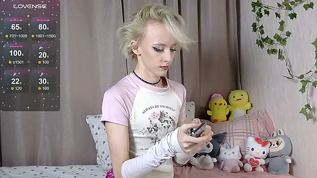 Snapshot of NextVibe_ chatting on 10-22-25, 05:02 NextVibe online show from 10-22-25, 05:02