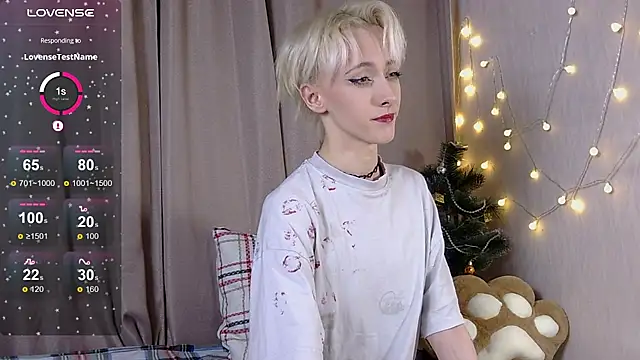 Snapshot of NextVibe_ chatting on 12-18-25, 05:19 NextVibe online show from 12-18-25, 05:19