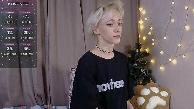 Snapshot of NextVibe_ chatting on 12-19-25, 08:05 NextVibe online show from 12-19-25, 08:05