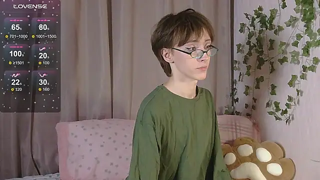 Snapshot of NextVibe_ chatting on 03-12-26, 06:03 NextVibe online show from 03-12-26, 06:03