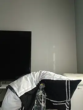 Sweetbxxx24 online show from 07-21-26, 05:54