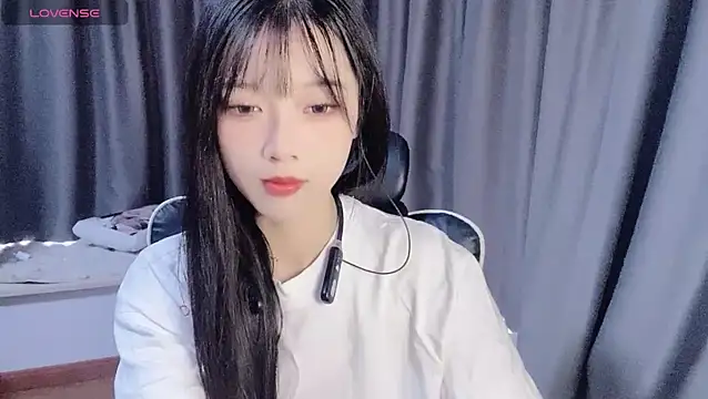 Snapshot of Cicicici-cc chatting on 10-18-25, 03:20 Cicicici-cc online show from 10-18-25, 03:20